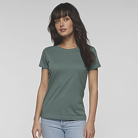 LAT 4.5oz Ladies Longer Length T